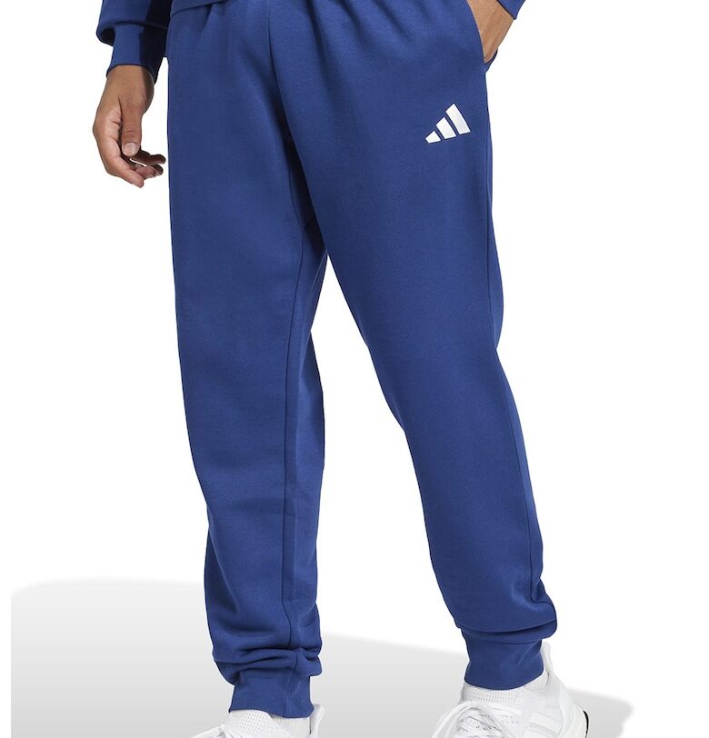 Скосен спортен панталон FeelCozy с връзка adidas Sportswear