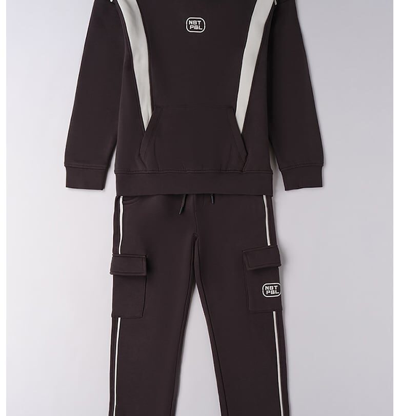 Спортен екип с худи с надпис IDO