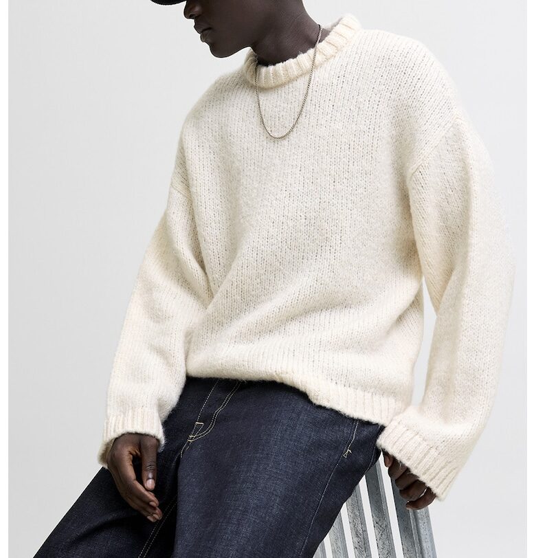 Уголемен пуловер с овално деколте Jack  Jones