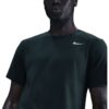 Фитнес тениска с Dri-FIT и овално деколте Nike