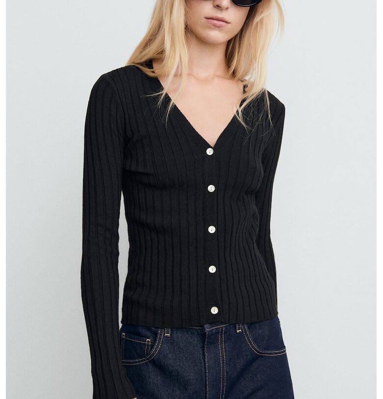 Шпиц пуловер с копчета Mango