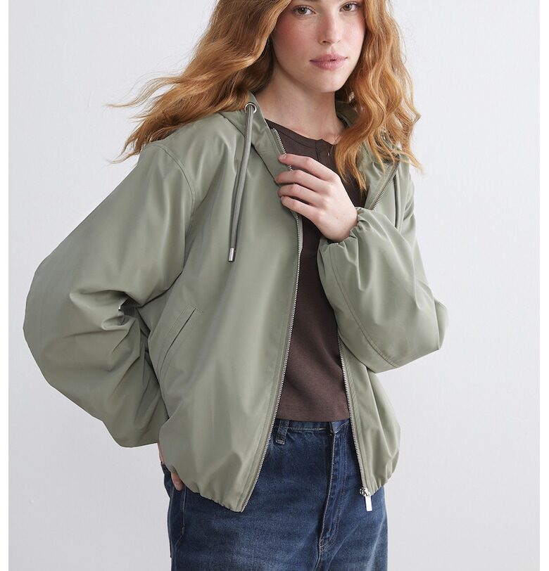 Яке с изчистен десен и качулка LC WAIKIKI