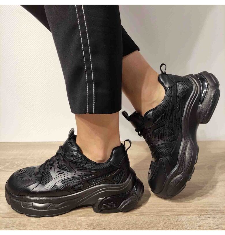 22016 Дамски обувки - черни FRANCO GERARDO