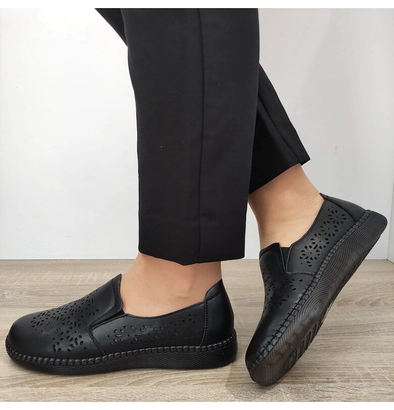 991-1 Дамски перфорирани обувки черни - черни FORMAZIONE