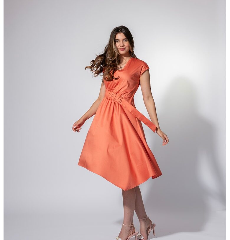 Асиметрична шпиц рокля Arina Hermosa