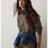Блуза с животински принт и висока яка Penti