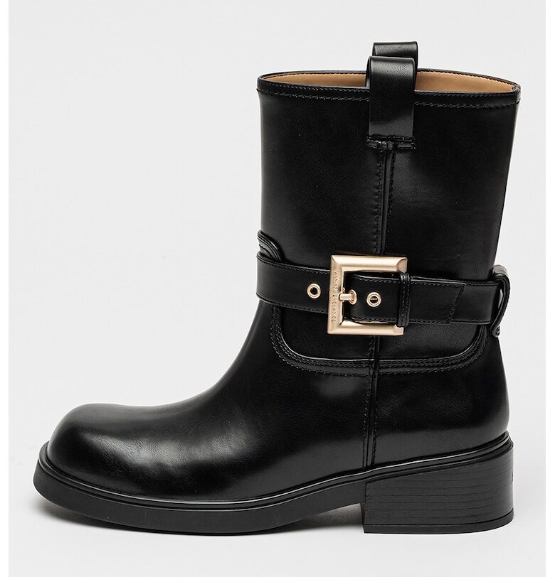 Боти с масивен ток ARMANI EXCHANGE