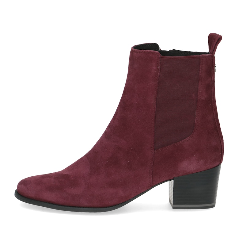 Боти с масивен ток и еластични панели Caprice