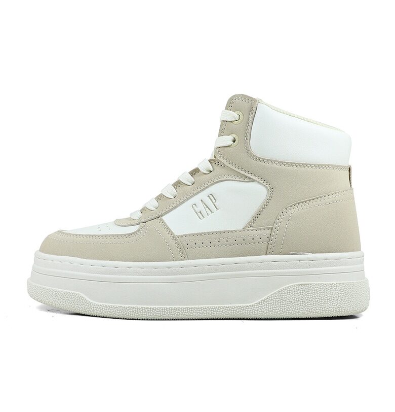 Боти с релефно лого GAP