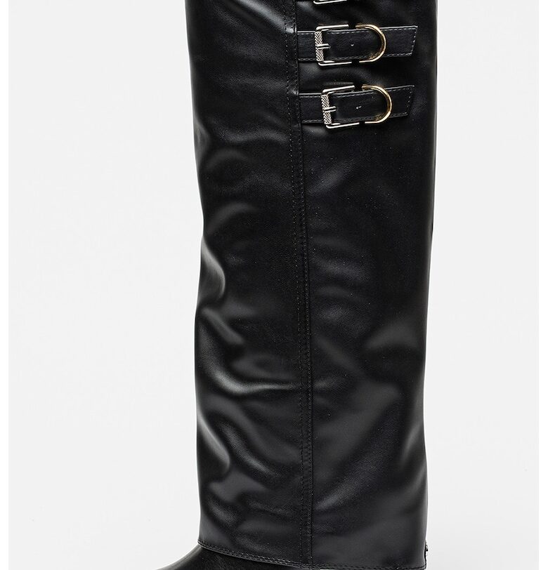 Ботуши до коляното Garica с декоративни каишки GUESS