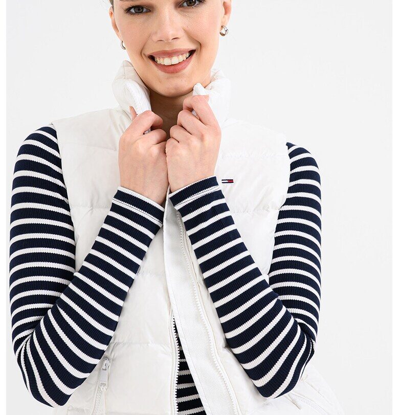 Ватиран слим елек - Бял Tommy Jeans