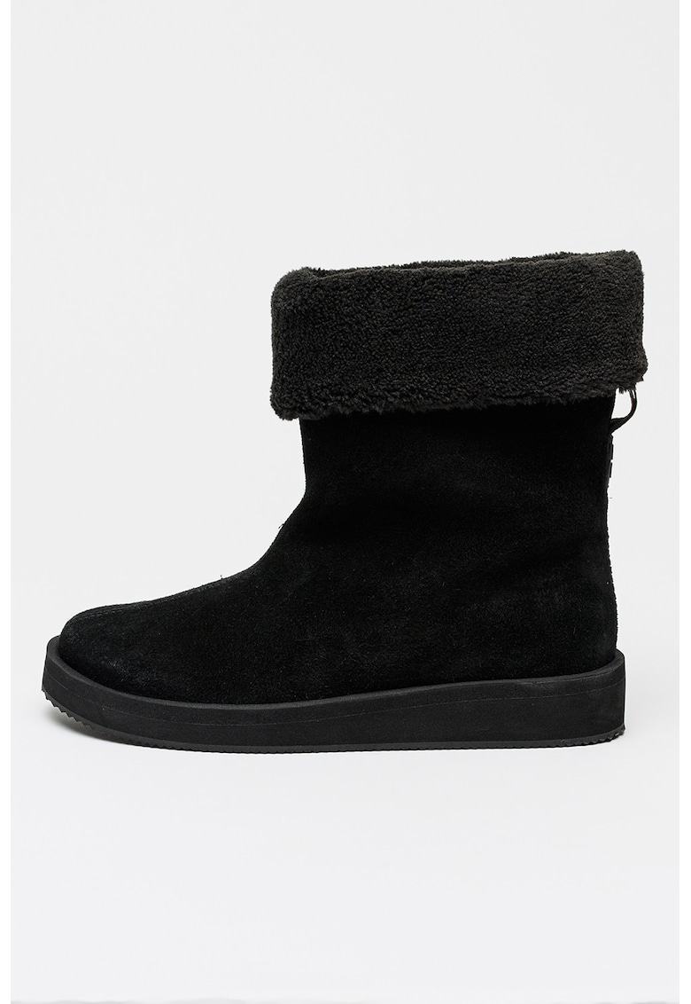 Велурени боти Zaralyn с пухена вата HUGO