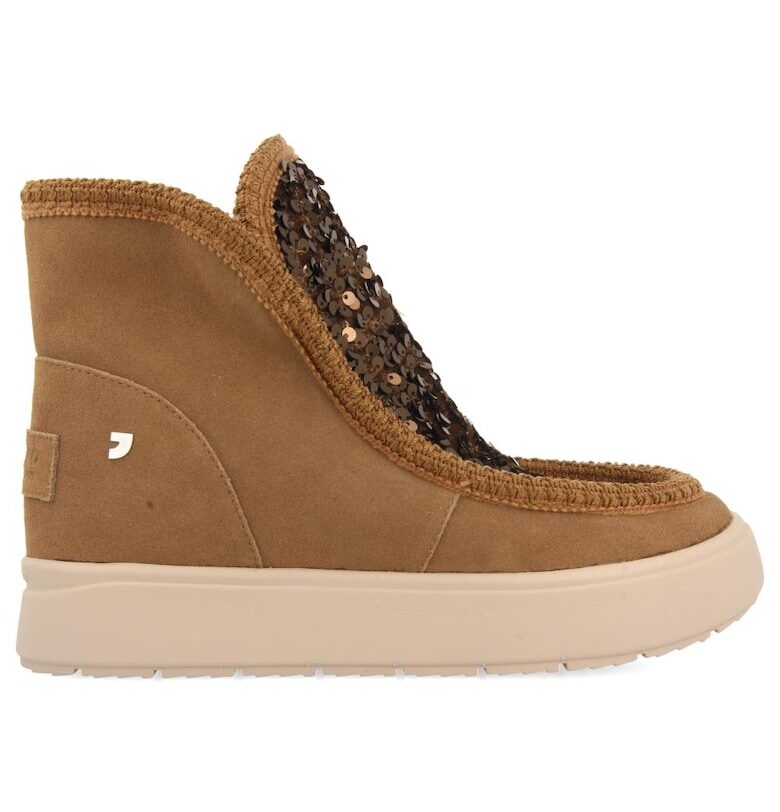 Велурени боти с пайети Gioseppo