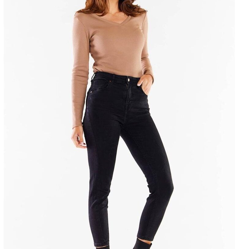 Вталена блуза с V-образно деколте InfiniteYou