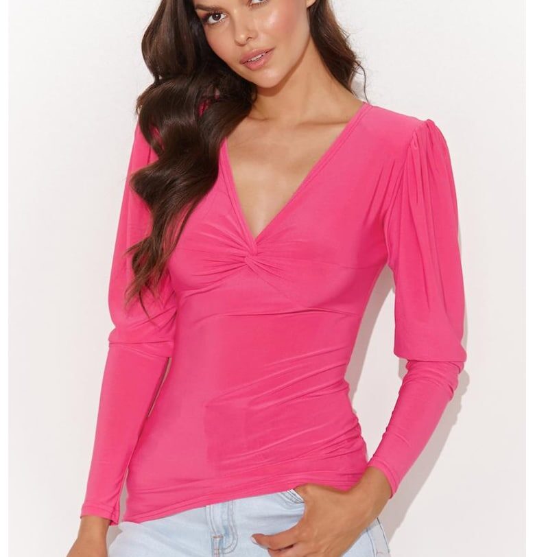 Вталена блуза с V-образно деколте и усукан детайл Numinou