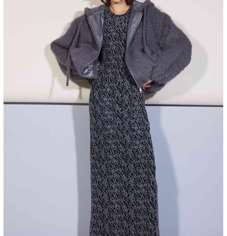 Вталена дълга рокля TWIST