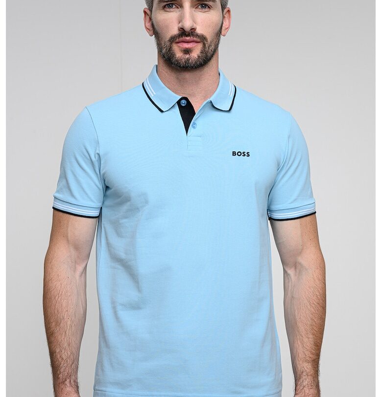 Вталена тениска Paul с яка - Пастелносин/Черен BOSS