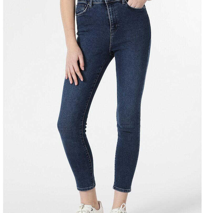 Вталени дънки над глезена - Тъмносин COLINS