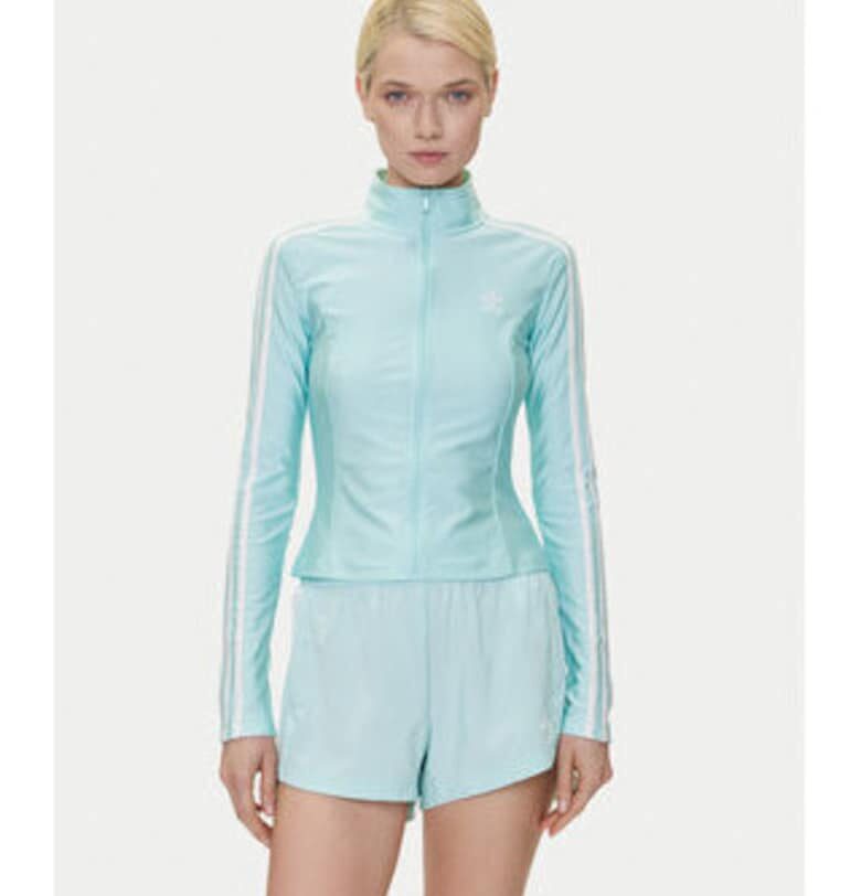 Вталено яке с лого adidas