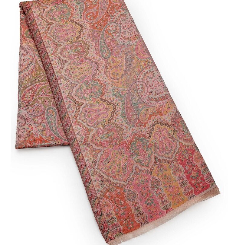 Вълнен шал с етно принт AVANT-GARDE PARIS