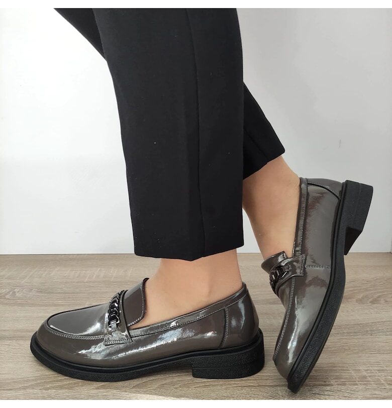 Дамски ежедневни обувки  30025L сив лак - сив лак FORMAZIONE