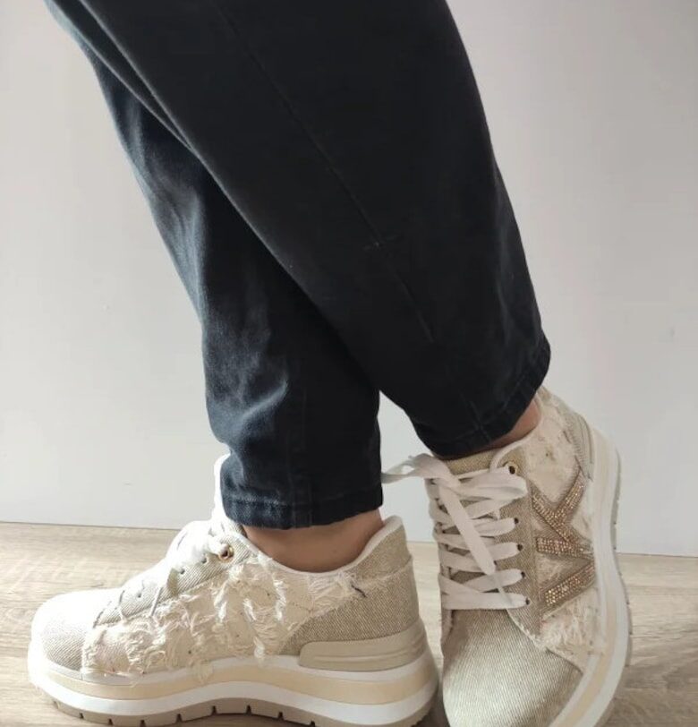 Дамски ежедневни обувки  Wsc250517-8 Бежов Jomix