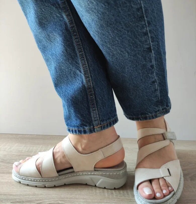 Дамски ежедневни сандали  12522Vt Mostar 52-N Cream - Крем - Suave