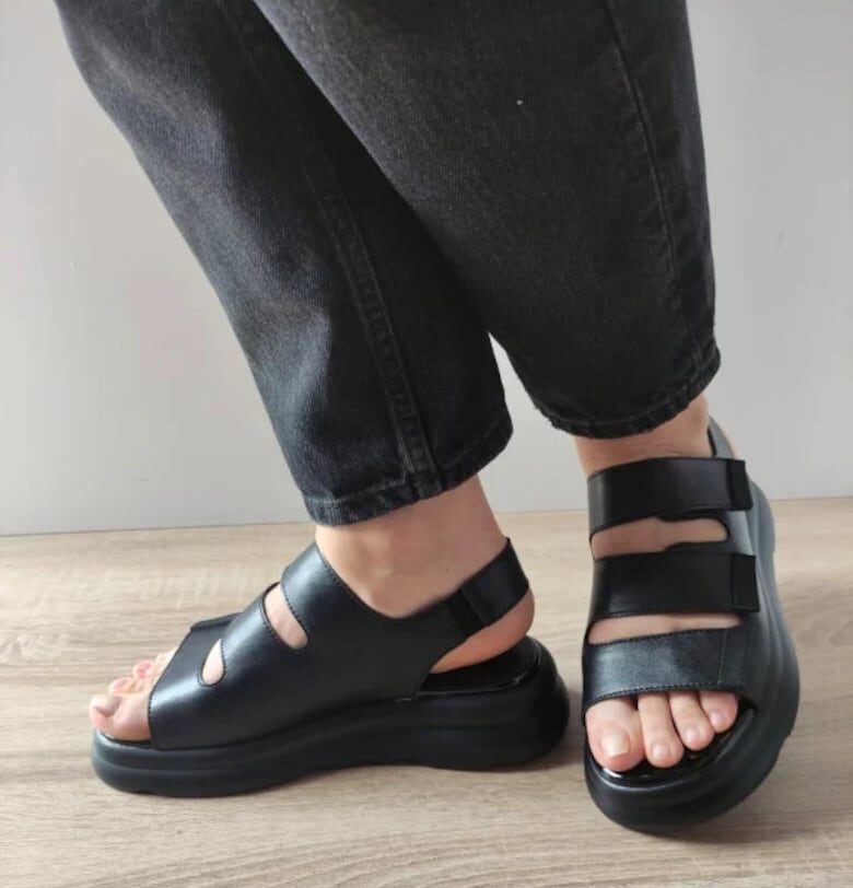 Дамски ежедневни сандали  60024A 01-N Черни - Черно Karisma