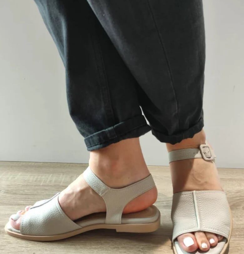 Дамски ежедневни сандали  60031A 52-N Светлосиви - Сив Pass