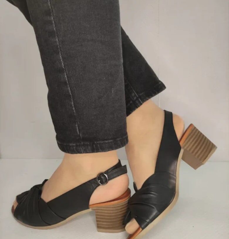 Дамски ежедневни сандали  82-776 Черни - Черни DOGATI