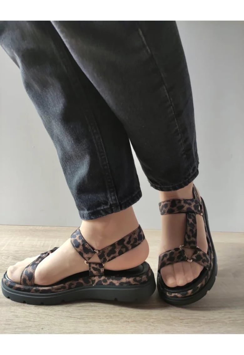 Дамски елегантни сандали 28703-44 с леопардово покритие - черни Tamaris