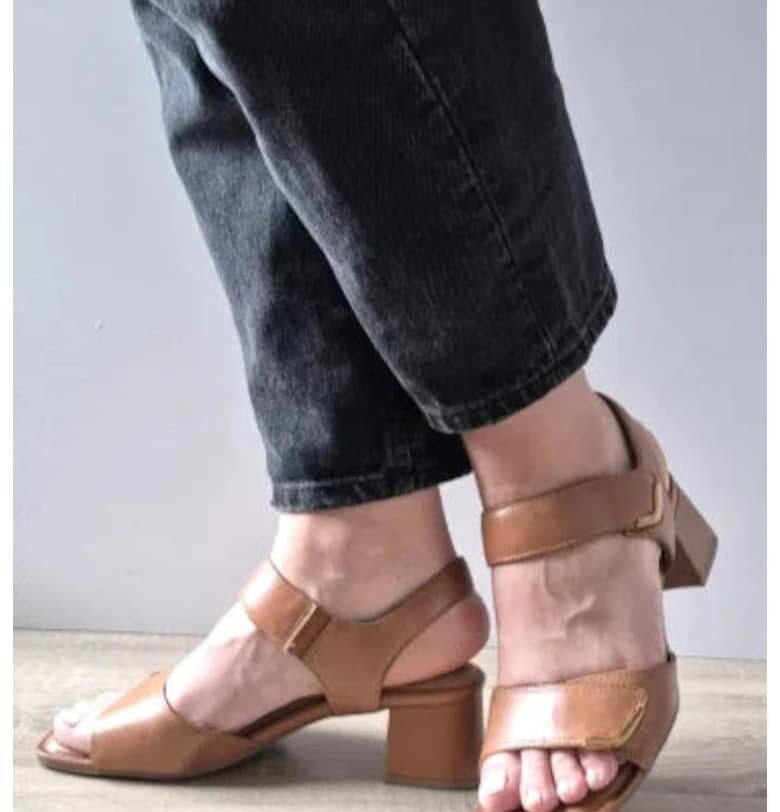 Дамски елегантни сандали  88317-44 Кафяви - Кафяви Tamaris