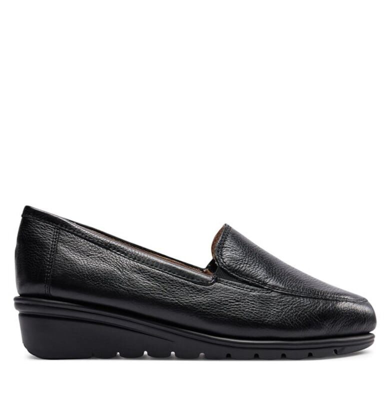 Дамски мокасини  9-24701-42 - 36 - черен Caprice