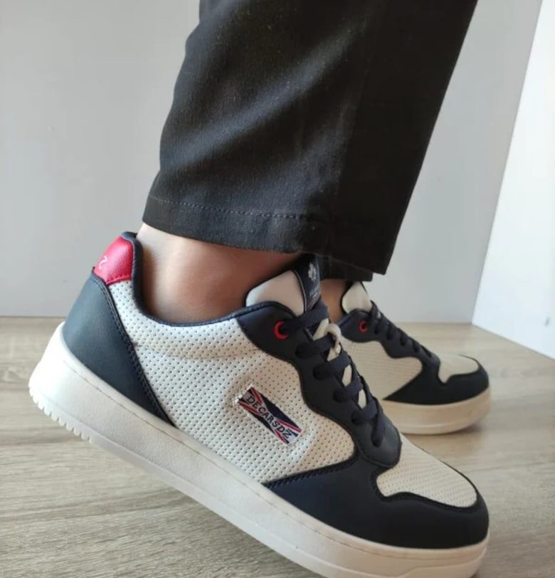 Дамски обувки DECAR