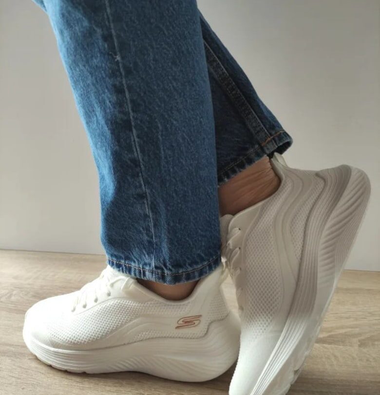 Дамски спортни обувки  117483 Wht - 54989 Skechers