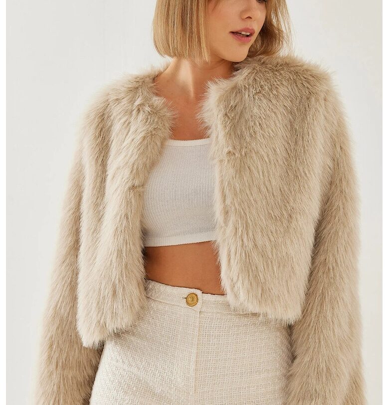 Дамско яке - HiCCUP - Изкуствен косъм - Бежов Bianco Lucci