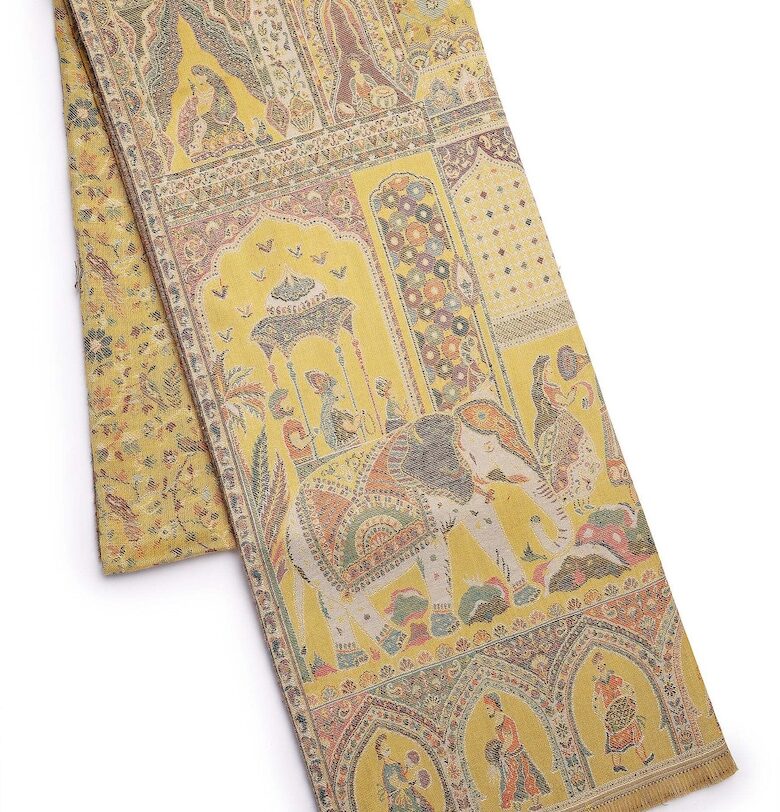 Десениран шал с незавършен подгъв AVANT-GARDE PARIS