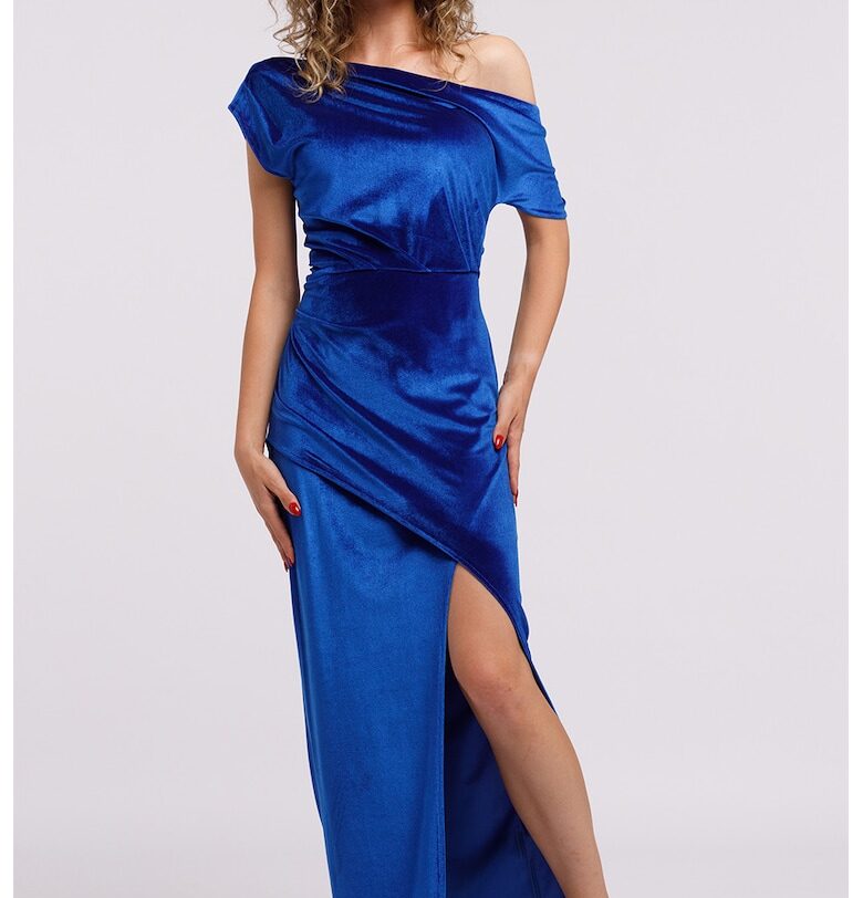 Дълга кадифена рокля с едно рамо и цепка CAMISSI