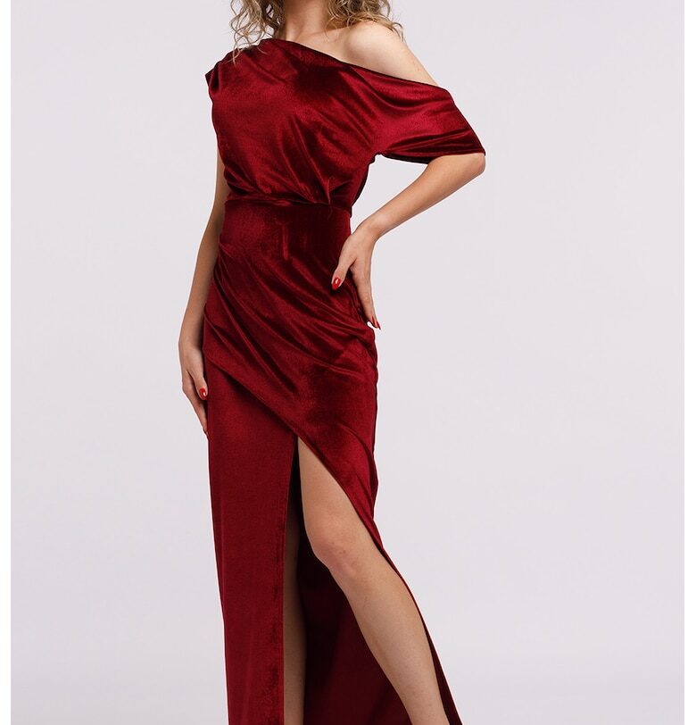 Дълга кадифена рокля с едно рамо и цепка CAMISSI