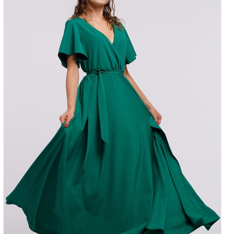 Дълга разкроена рокля с цепка встрани и връзка на подгъва CAMISSI