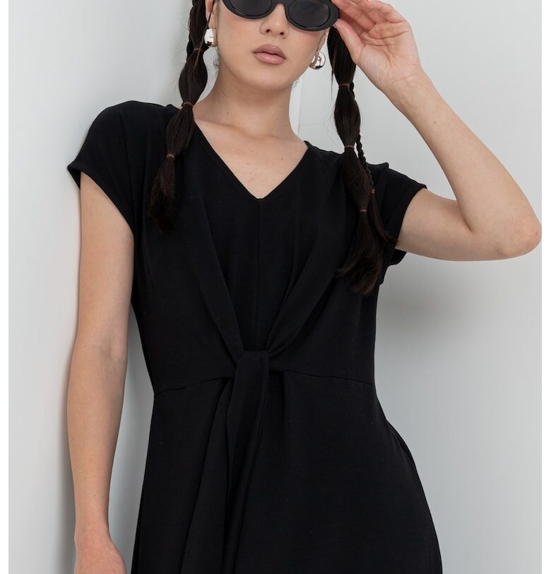 Дълга шпиц рокля United Colors of Benetton