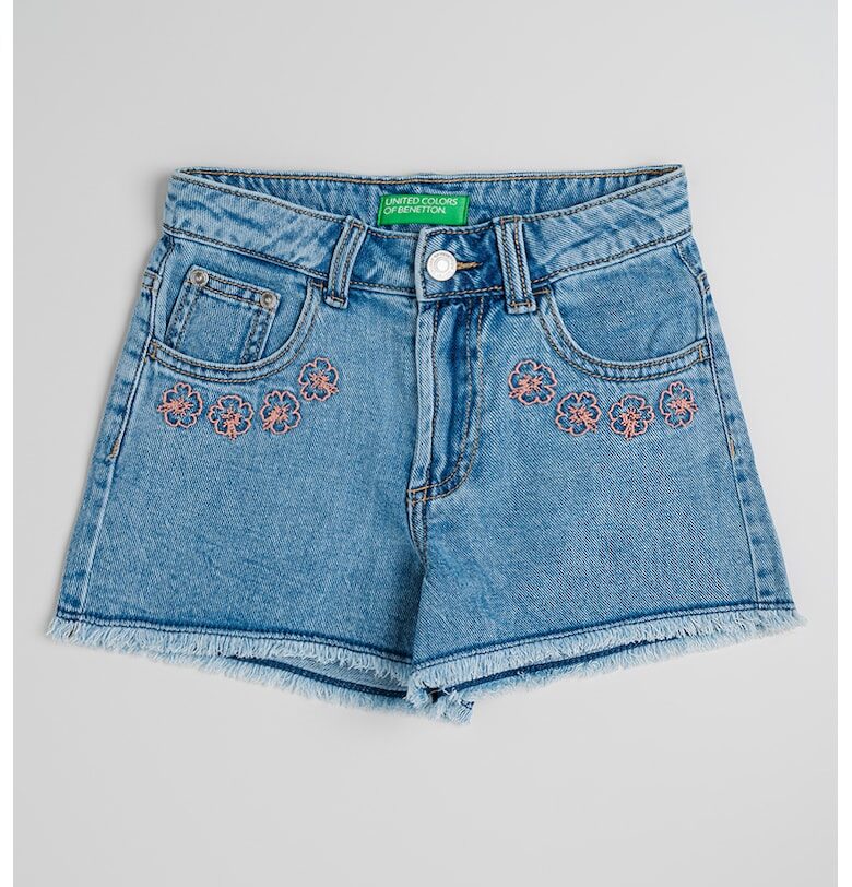 Дънков къс панталон с флорални бродерии - Розова сьомга/Син United Colors of Benetton