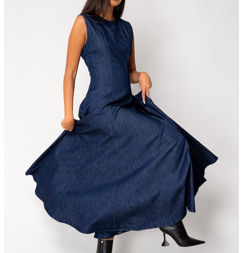 Дънкова рокля с джобове Тъмно синьо 18042 uFIT