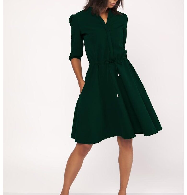 Едноцветна рокля с 3/4 ръкави и разкроена кройка Lanti