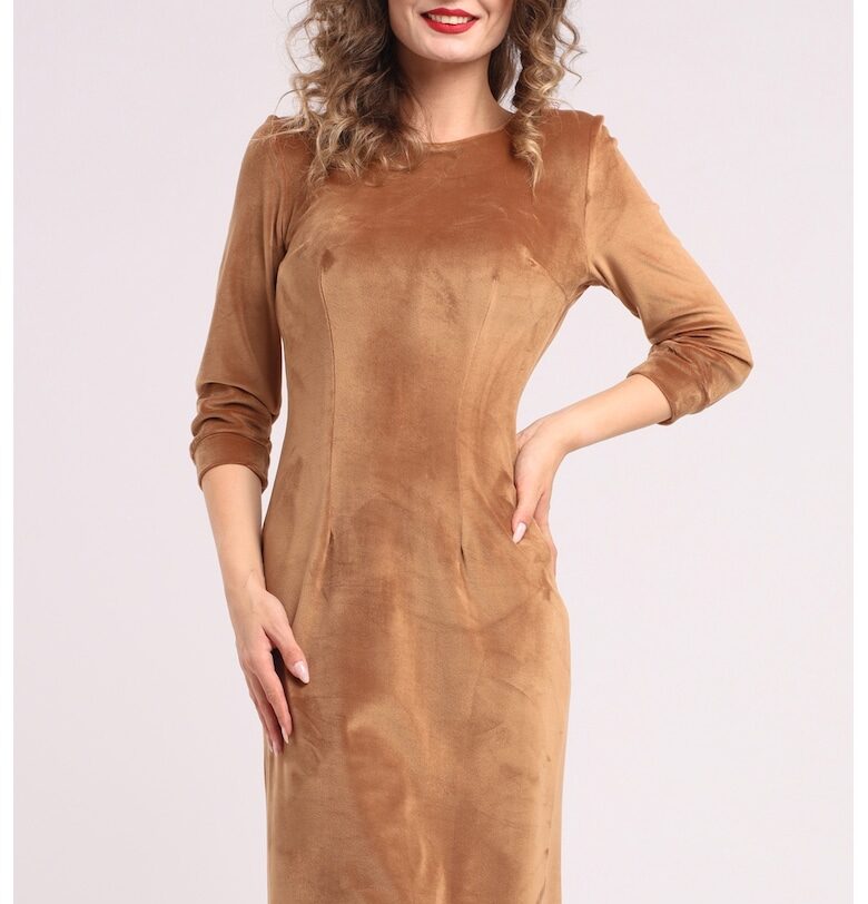 Едноцветна рокля с дълги ръкави CAMISSI