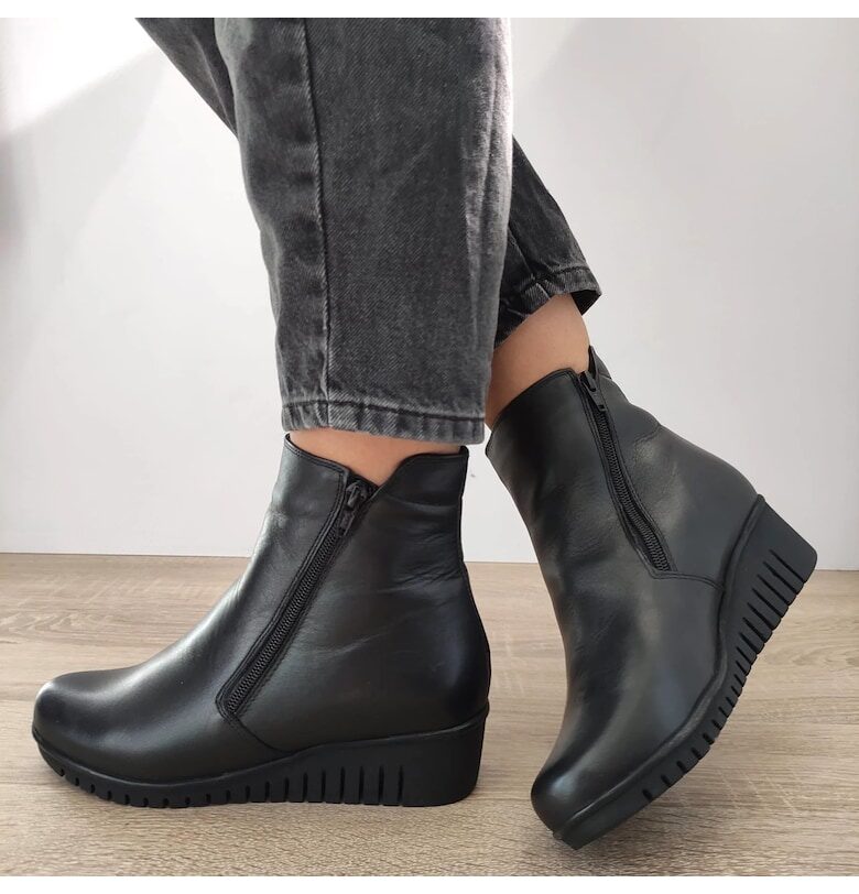 Ежедневни дамски боти  157555 Black - Черни Nicolis