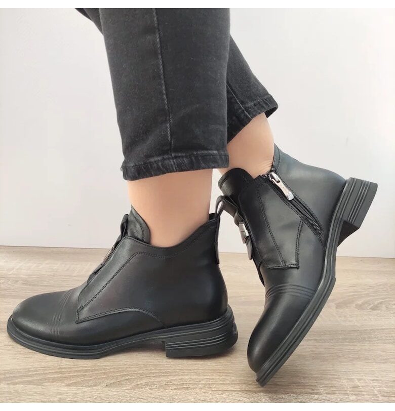 Ежедневни дамски боти  50027A 0-N Black - черни Karisma