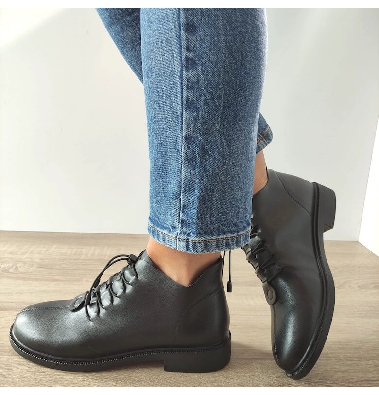 Ежедневни дамски боти  C826Q03 Черни FORMAZIONE