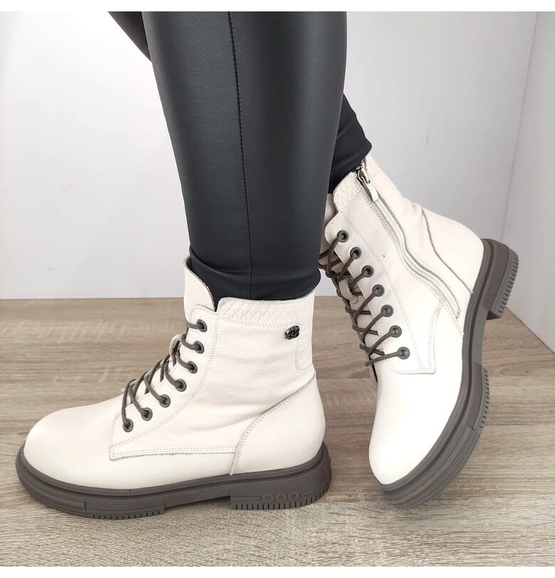 Ежедневни дамски боти  F178 Cream - Крем FORMAZIONE