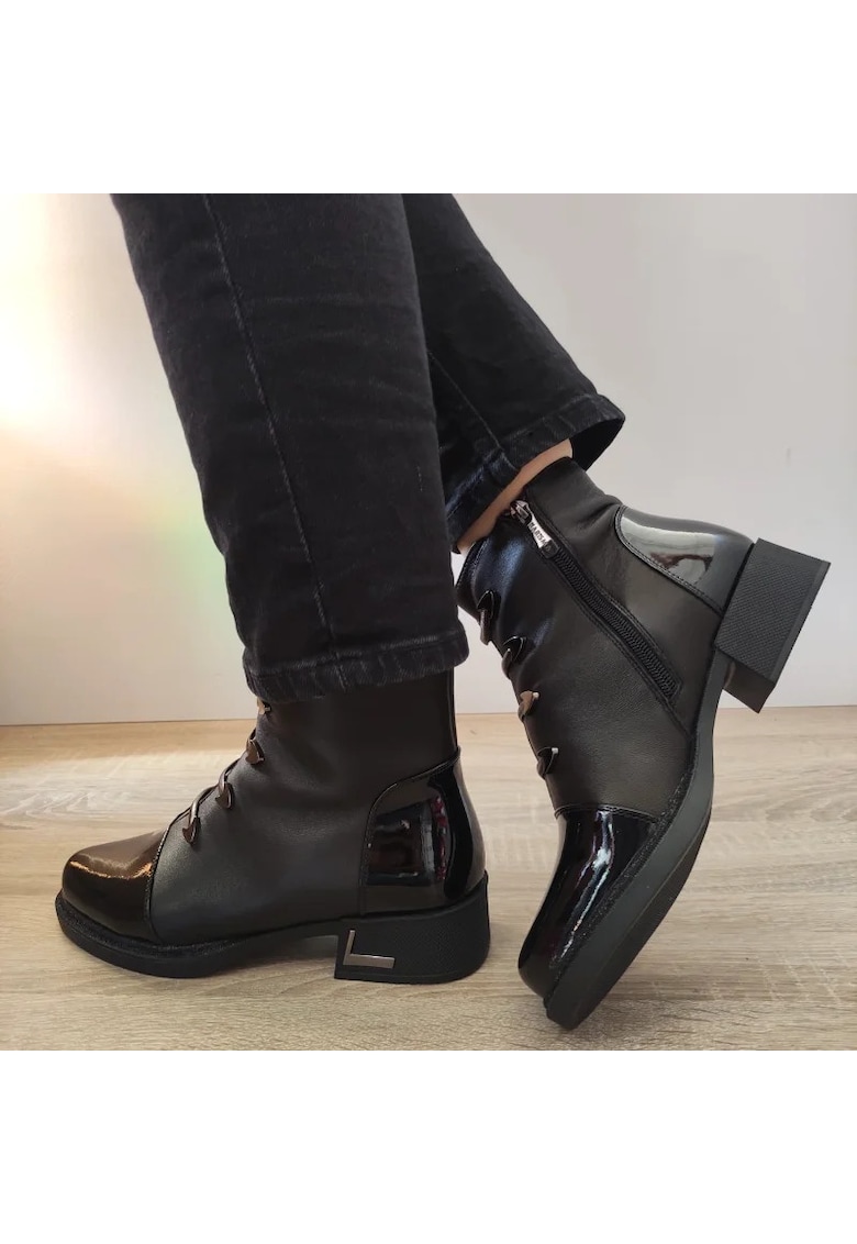Ежедневни дамски боти H3X2057-1 01-N черно + лак - черно Karisma